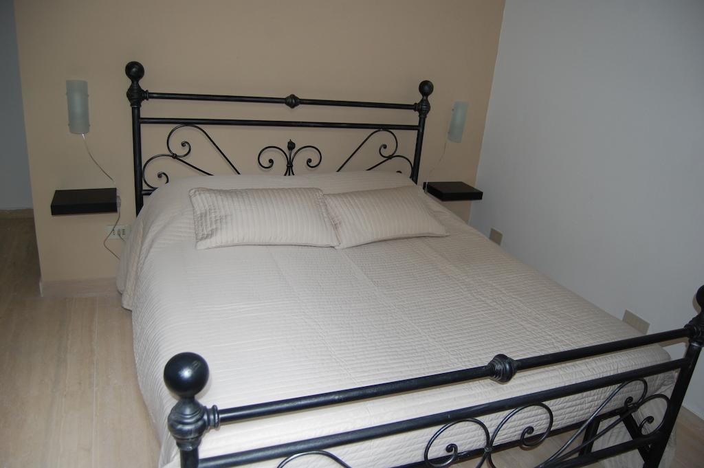 Arena Alfieri B&B 리보르노 객실 사진